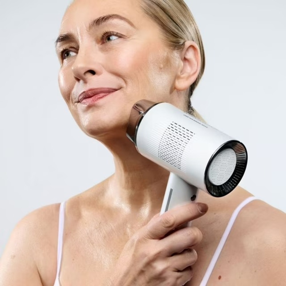CurrentBody Skin Laser Hair Removal Device LHR-V4-810 White New Sealed